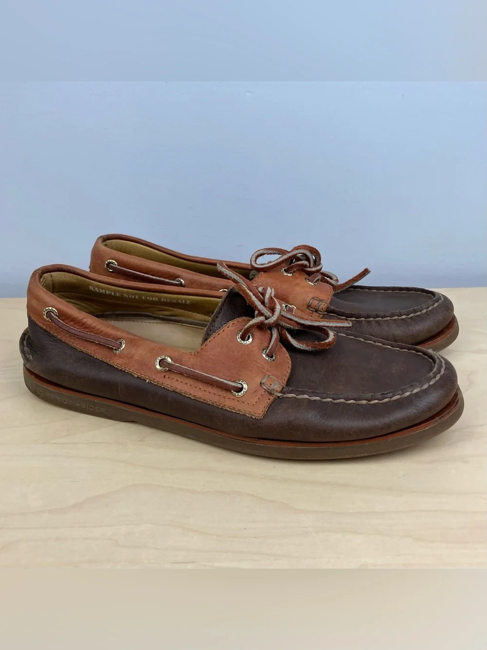 Sperry Gold Cup Men’s Size 9.0 M Classic 2 Eye Brown Leather Boat Shoes 2 Tone